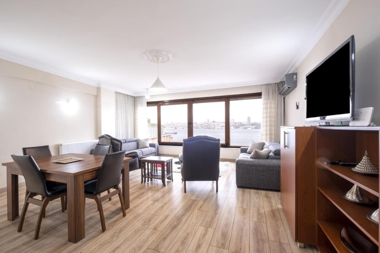 Flat With Sea View Near Uskudar Ferry Station Leilighet Istanbul Eksteriør bilde